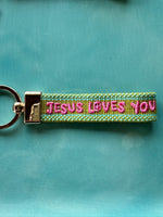 Load image into Gallery viewer, Jesus Loves You Keychain
