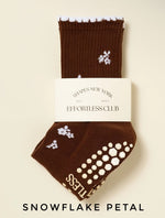 Load image into Gallery viewer, Cropped Crew Grip Socks
